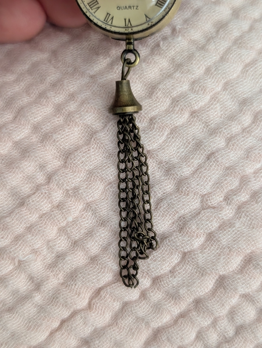Vintage-style Quartz Pocket Watch Charm - Picture 6 of 9